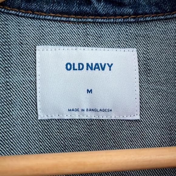 Old Navy ladies denim stretch jeans jacket size  M EUC - Picture 3 of 4